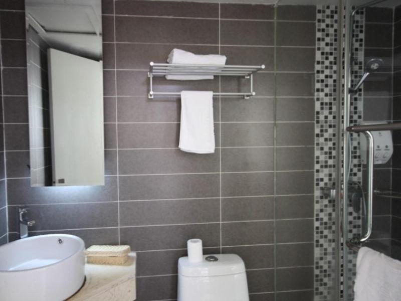 Greentree Inn Zhejiang Ningbo East Baizhuang Rd. Express Hotel Exteriör bild