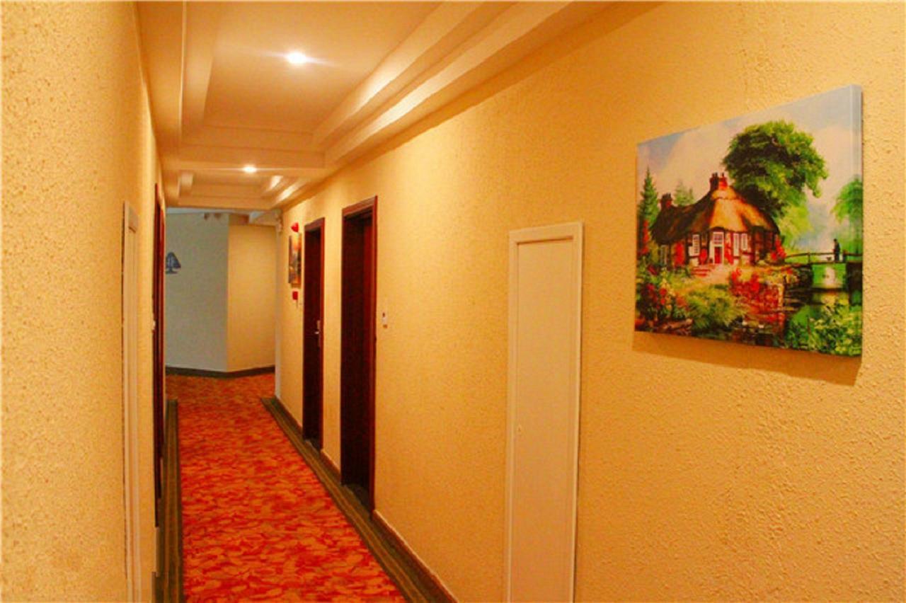 Greentree Inn Zhejiang Ningbo East Baizhuang Rd. Express Hotel Exteriör bild